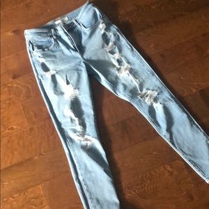 Women’s Levi Jeans